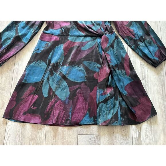 Ava & Viv shimmery large floral knee length dress size 2X - Picture 4 of 15